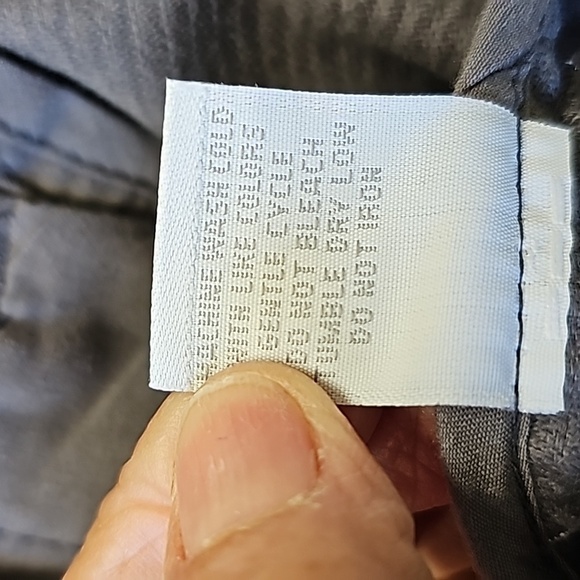 RELATIVITY, gray Corderoy jacket size medium. NWOT. Button up zipper poc…‎ - Picture 9 of 10